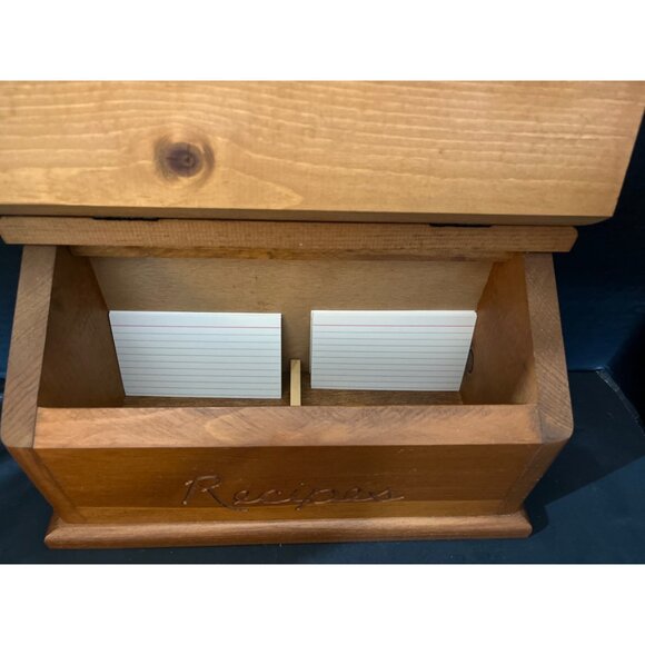 Solid Pine Recipe Box 1” Thick Wood Hinged Lid with Black Iron Hinges - Picture 5 of 11